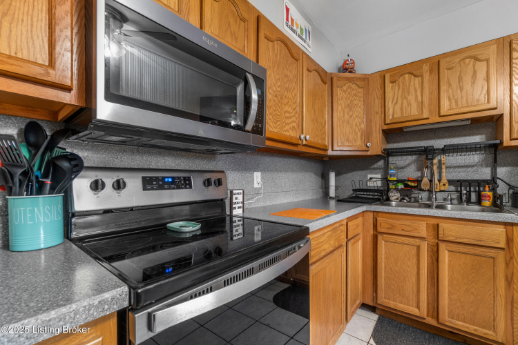 Listing Image 22