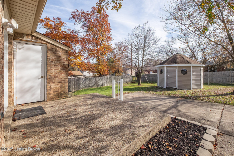 Listing Image 23
