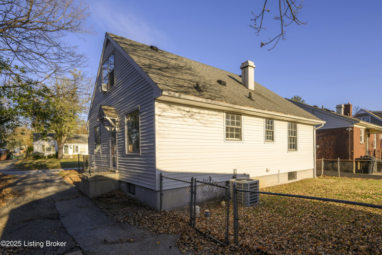 Listing Image 25