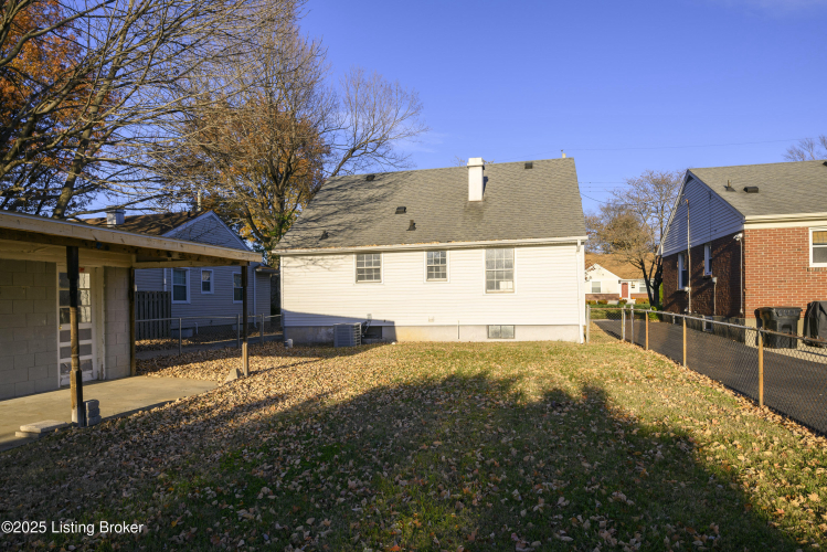 Listing Image 26