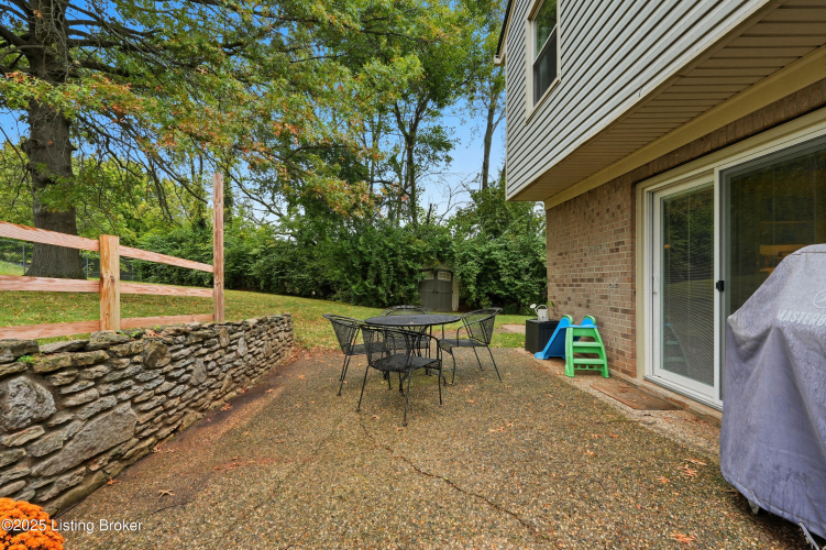 Listing Image 38