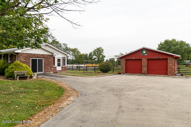 Listing Image 53