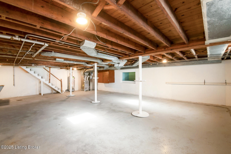 Listing Image 53