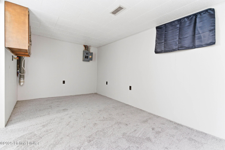 Listing Image 29