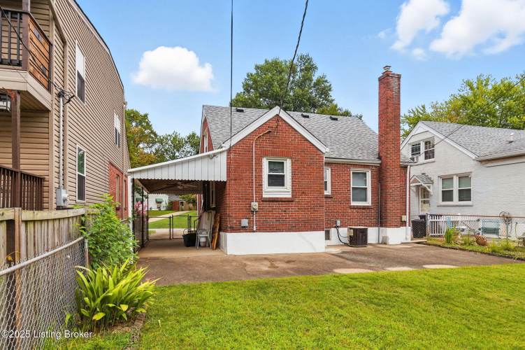 Listing Image 36