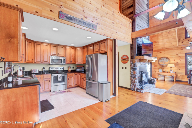 Listing Image 19
