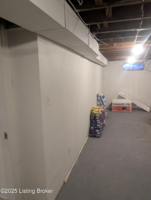 Listing Image 20