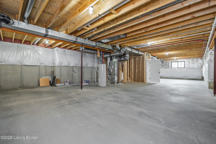 Listing Image 42