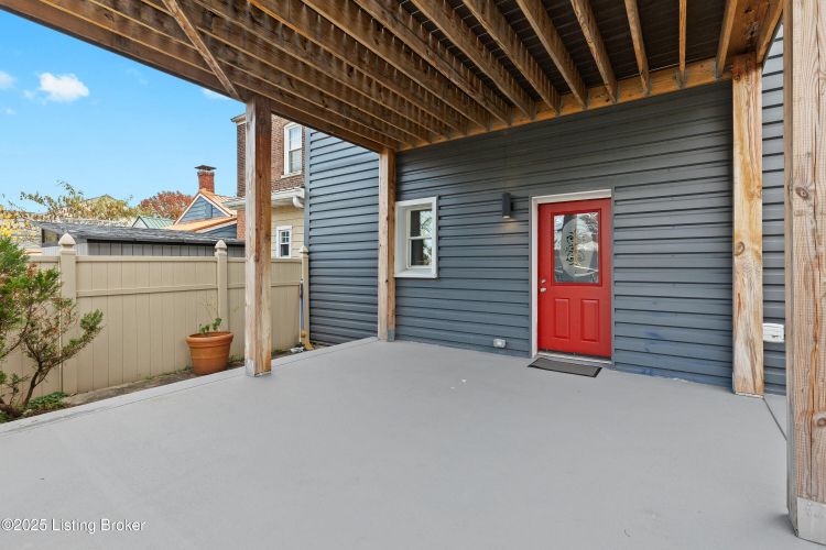 Listing Image 30