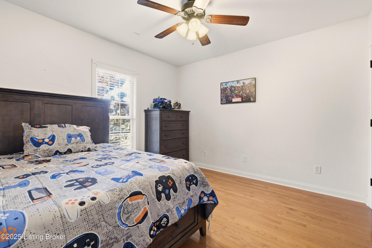 Listing Image 23
