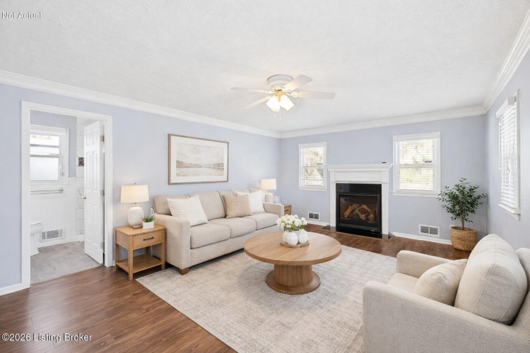 Listing Image 13