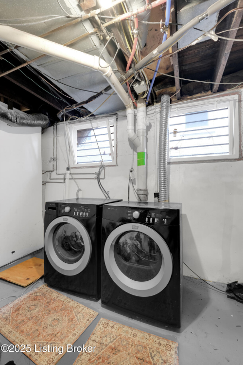 Listing Image 41