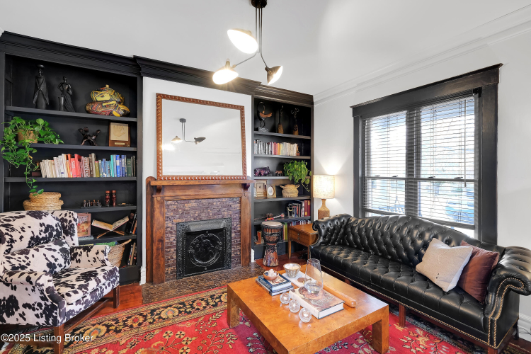 Listing Image 7