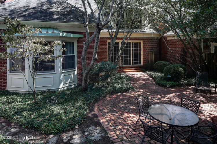 Listing Image 32
