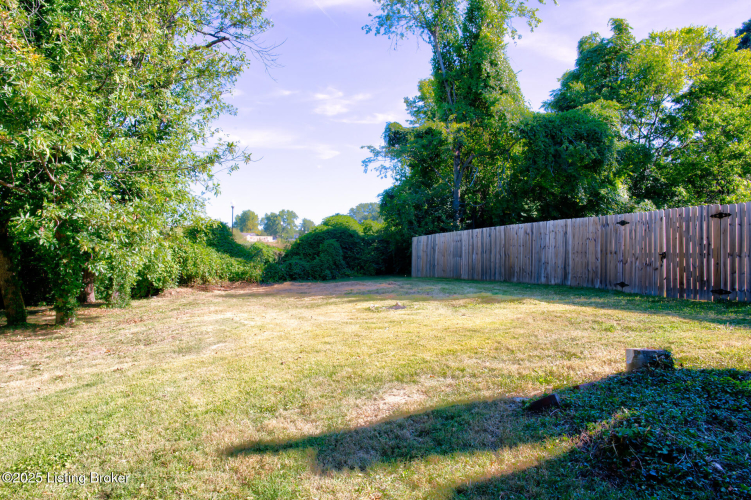 Listing Image 44
