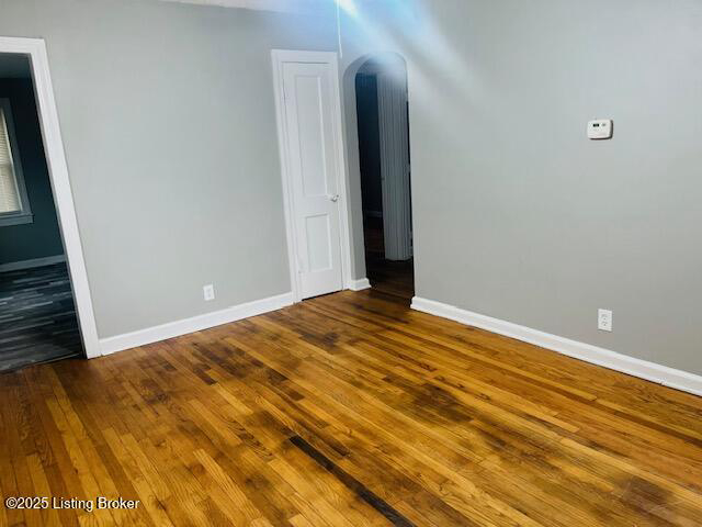 Listing Image 5