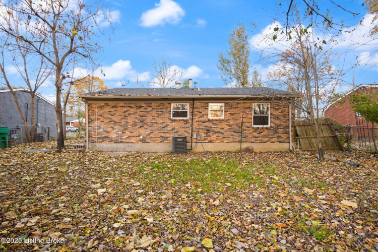 Listing Image 29