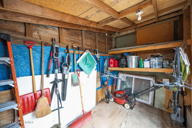 Listing Image 31