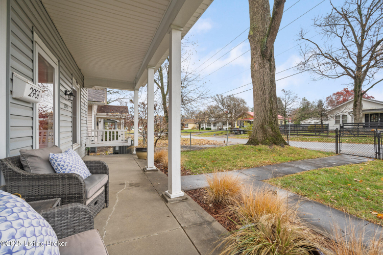 Listing Image 5
