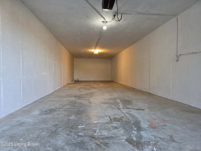 Listing Image 30