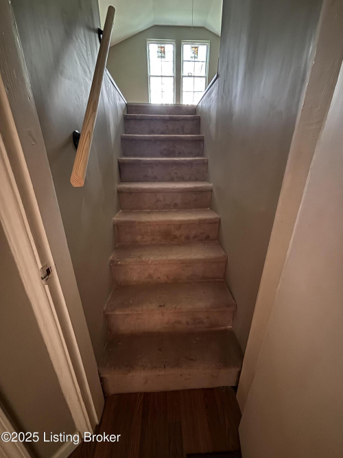 Listing Image 23