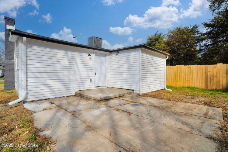 Listing Image 32