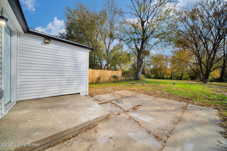 Listing Image 33