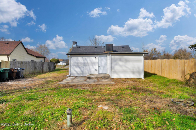Listing Image 35
