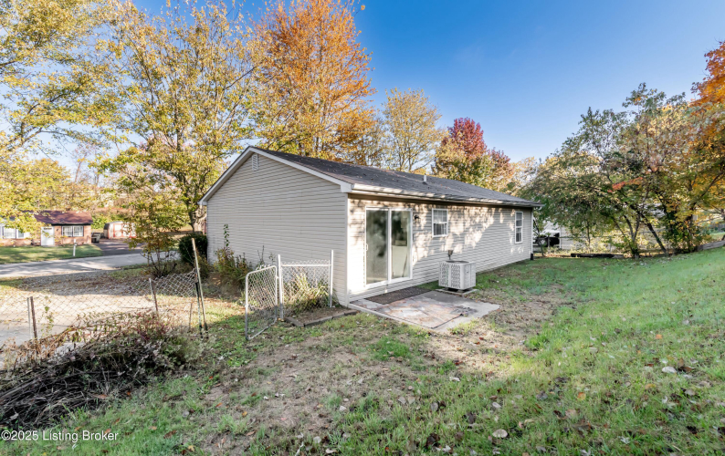 Listing Image 42