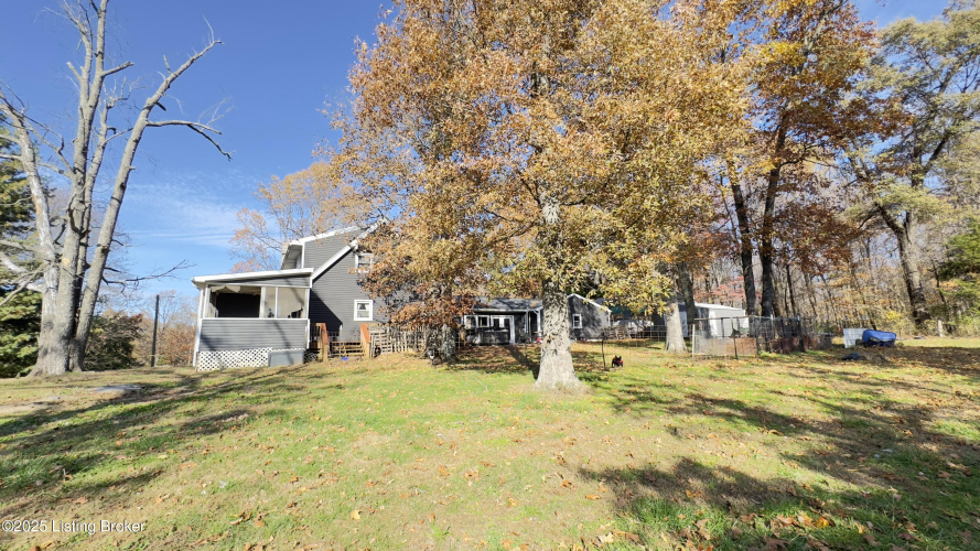 Listing Image 40