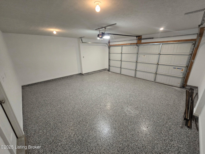 Listing Image 45