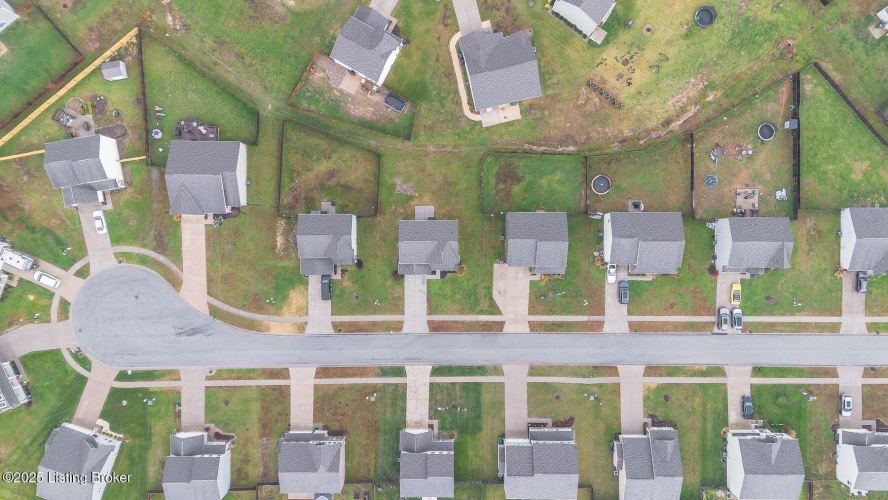 Listing Image 52
