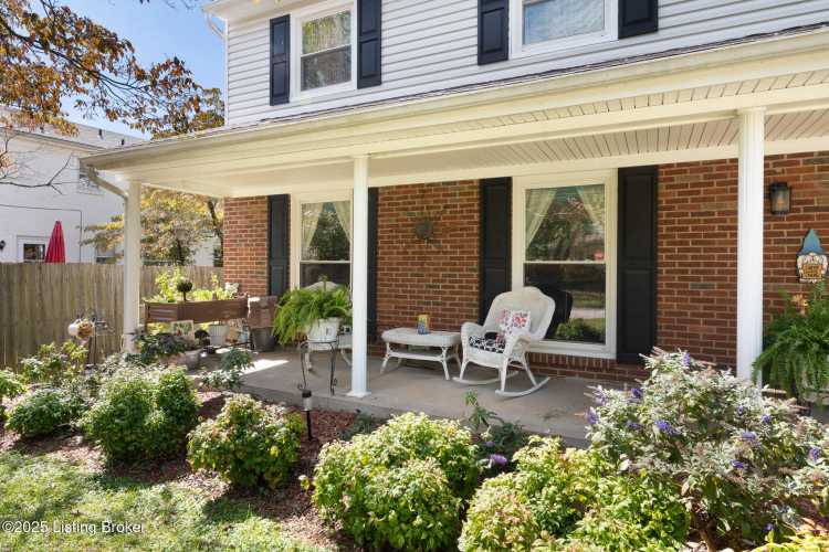 Listing Image 10