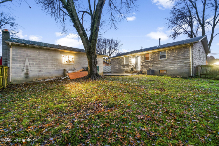 Listing Image 39