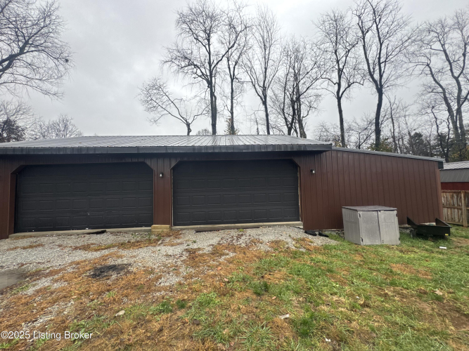 Listing Image 27