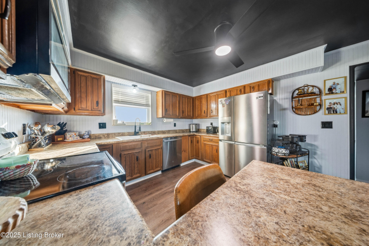 Listing Image 55