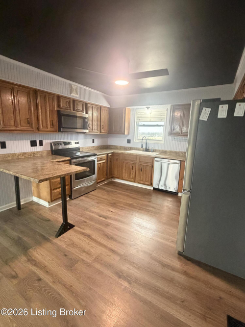 Listing Image 58
