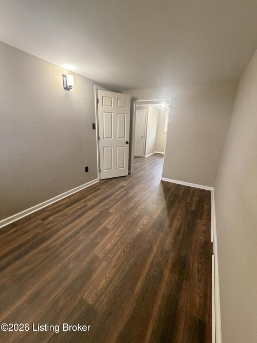 Listing Image 89