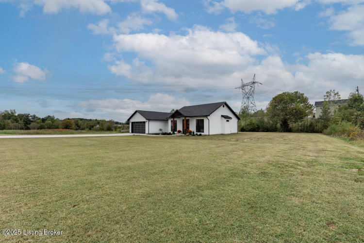 Listing Image 26
