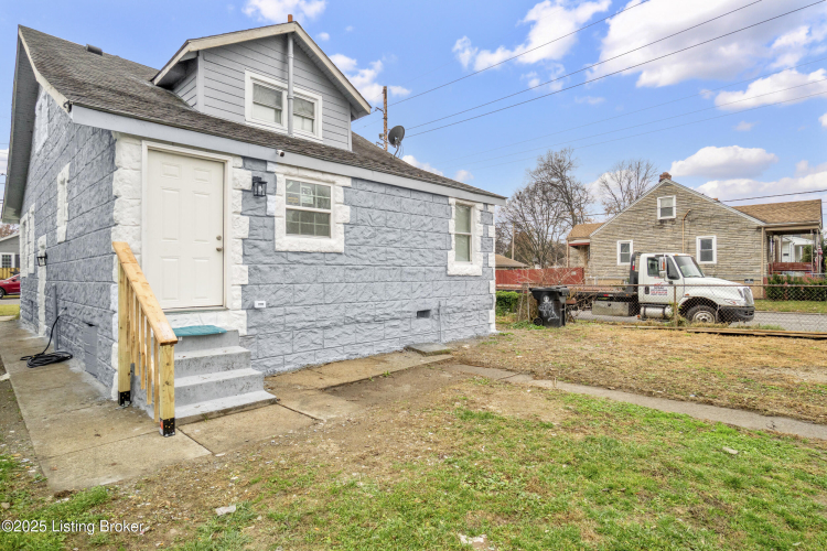 Listing Image 33