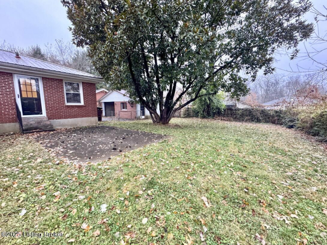Listing Image 42