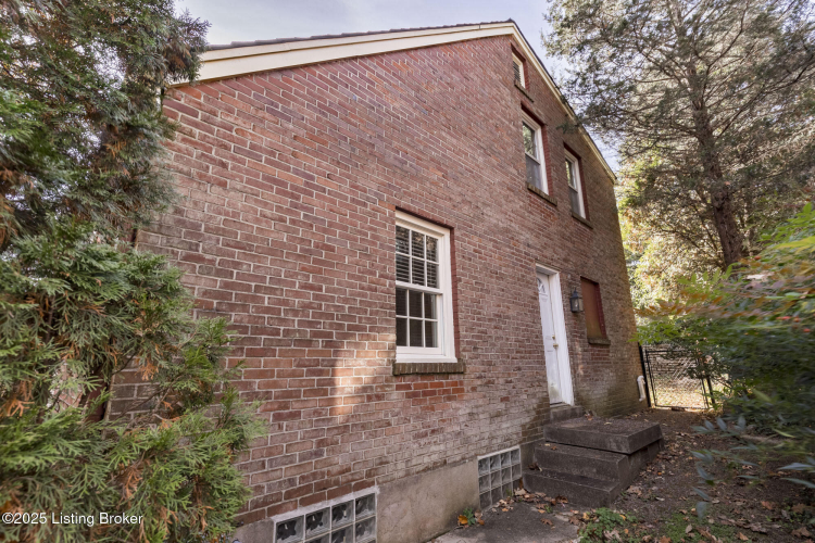 Listing Image 39