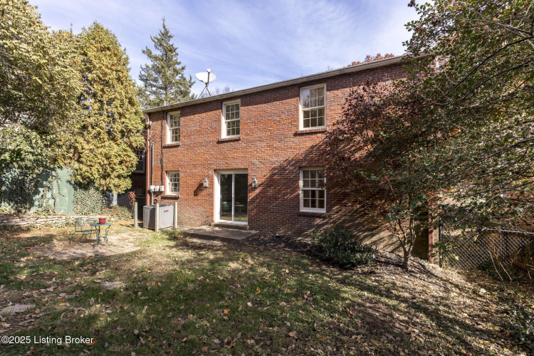 Listing Image 40