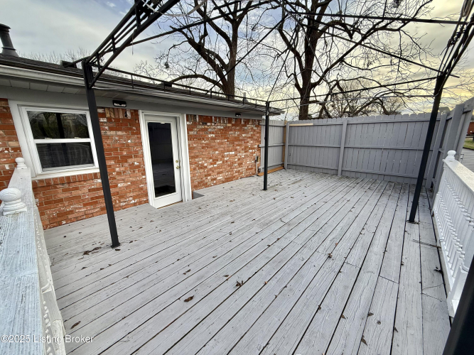 Listing Image 26