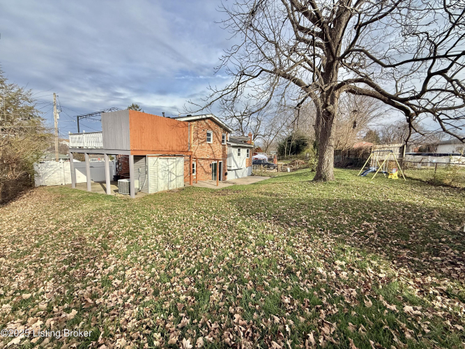 Listing Image 36