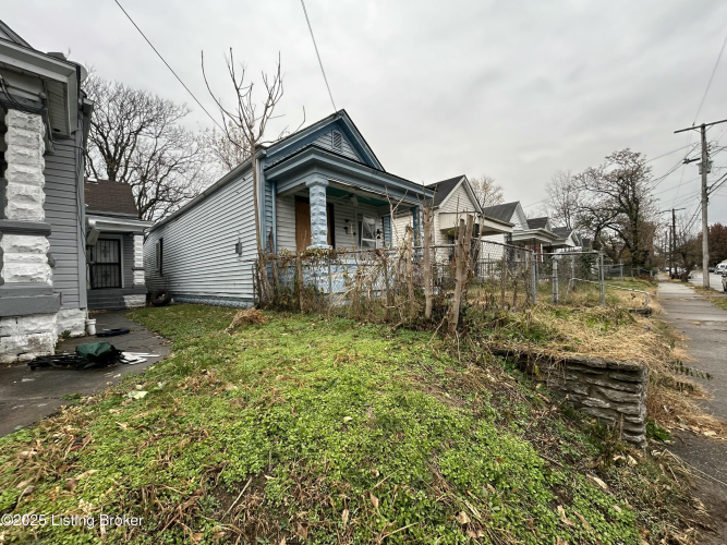 Listing Image 3