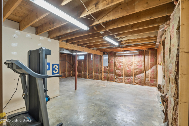 Listing Image 45