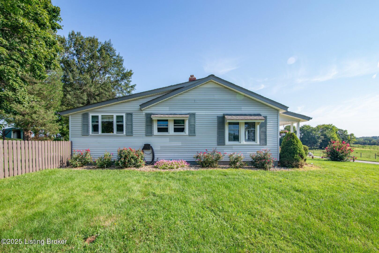 Listing Image 36