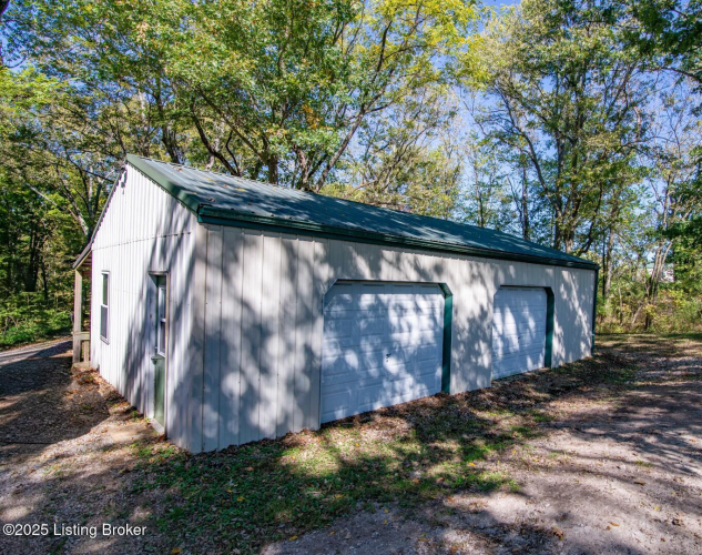 Listing Image 62
