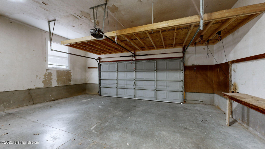 Listing Image 30